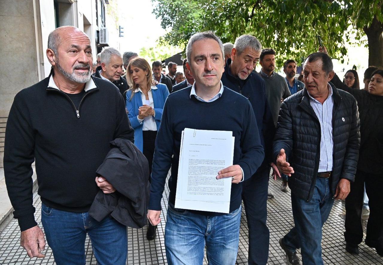 Imagen secundaria de Fuerte reclamo a Milei y Pettovello por los fondos alimentarios